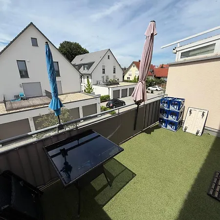 Διαμέρισμα Sleeping Loft With Balcony Wolnzach